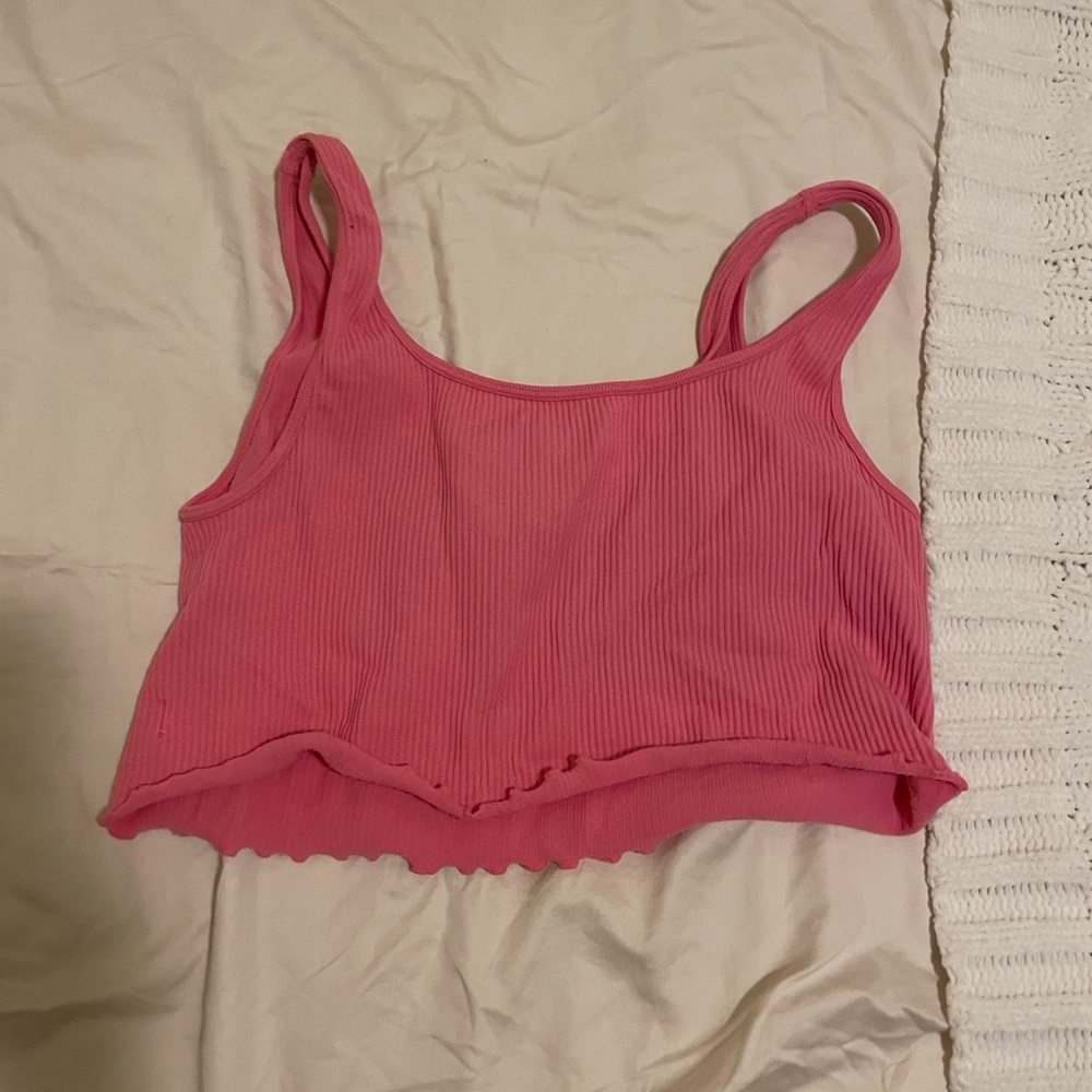 Pink ribbed crop top